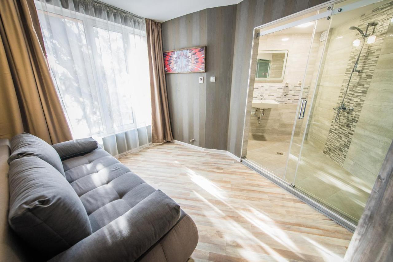 Vida Family Hotel ヴィディン エクステリア 写真