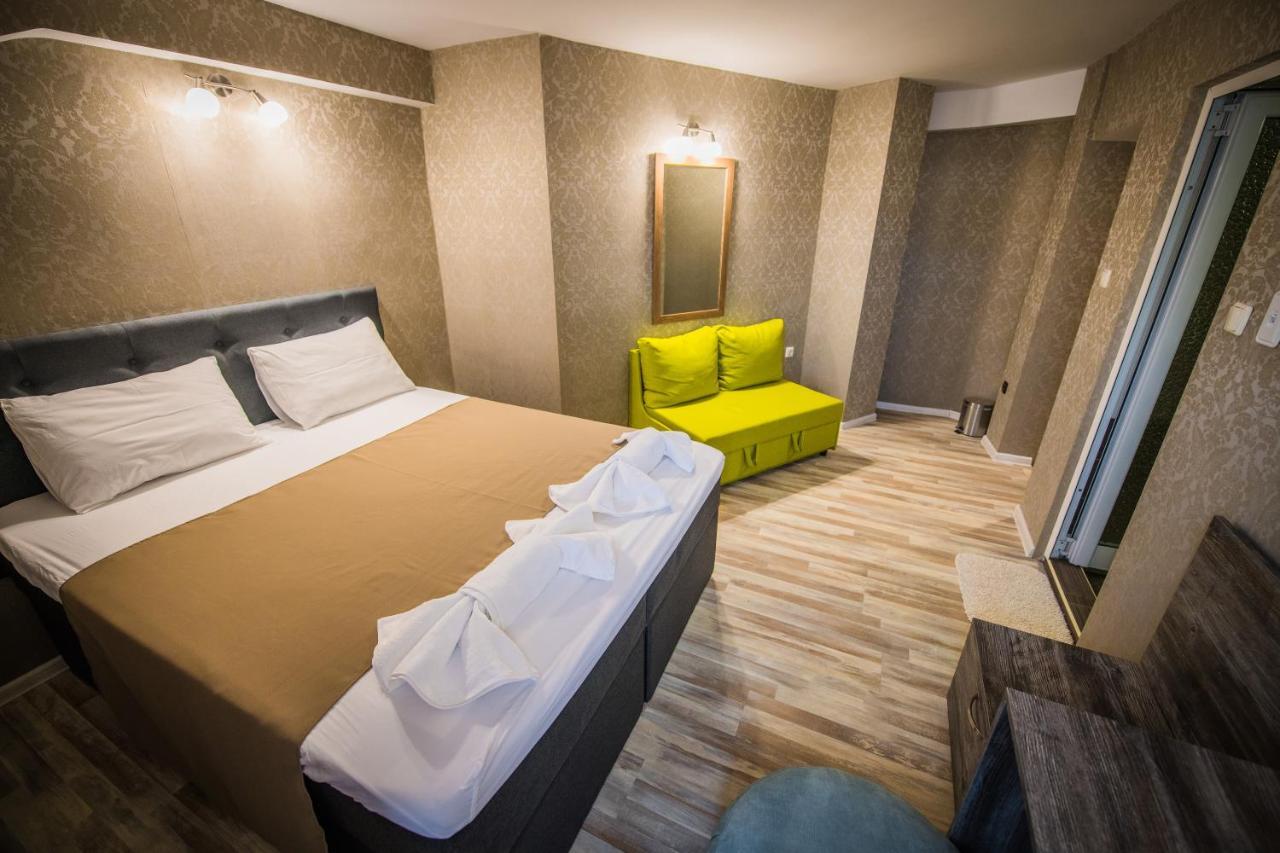 Vida Family Hotel ヴィディン エクステリア 写真